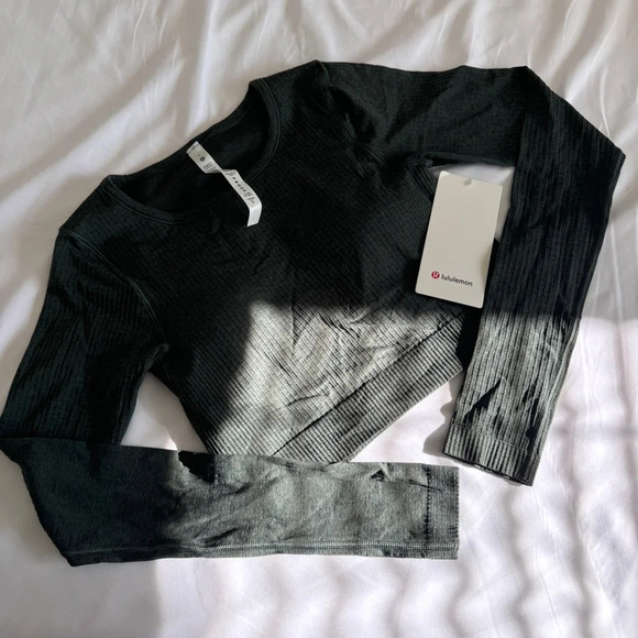 🆕💚 Lululemon Ebb to Street Long Sleeve - Smoked Spruce - Picture 1 of 11
